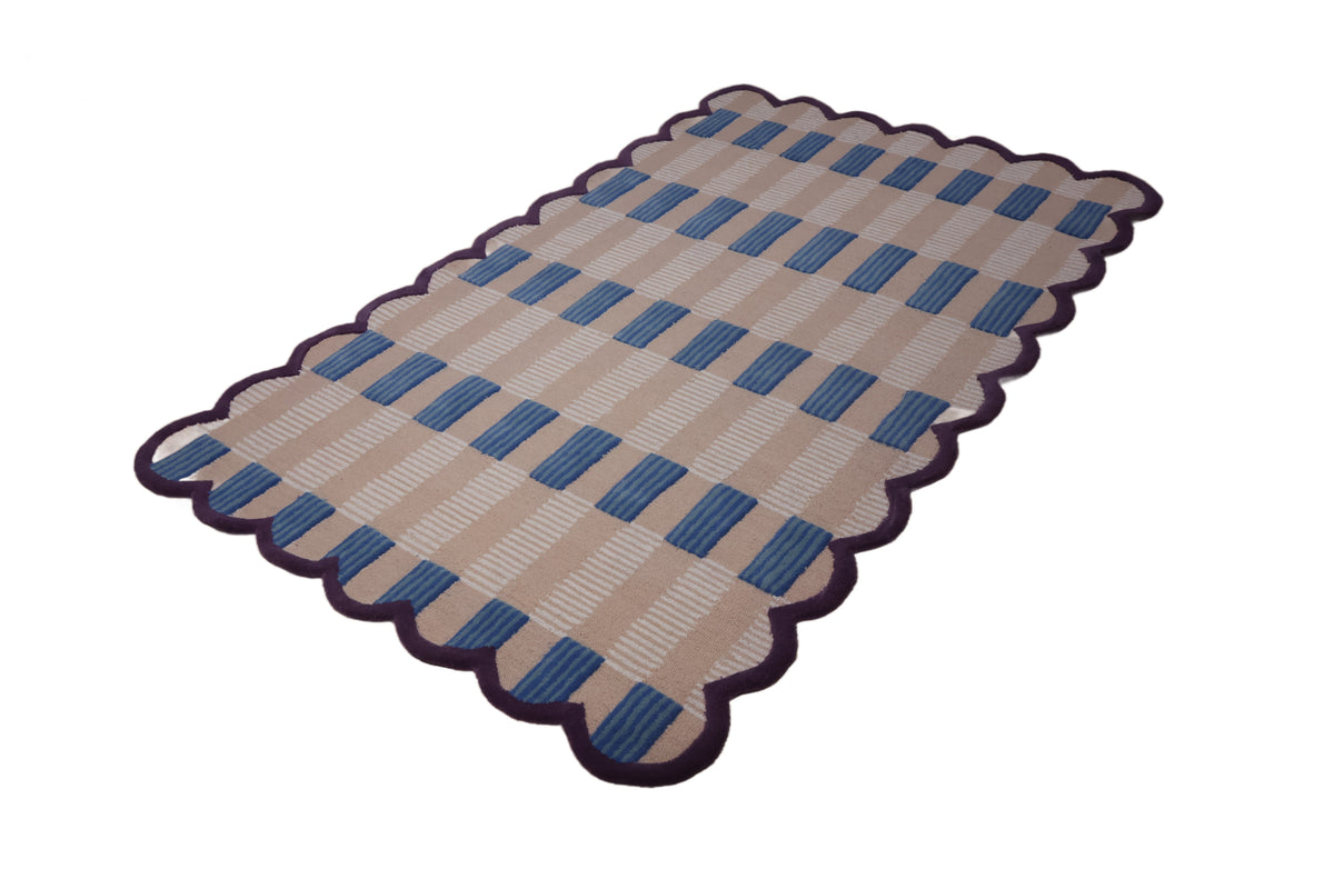 Hand-Tufted Scalloped Wool Area Rug, Modern Plaid Checkered Pattern, Soft & Durable Cozy Accent Rug for Living Room, Bedroom & Nursery, Handmade Decorative Carpet