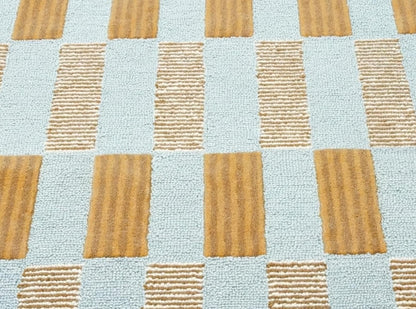 Hand-Tufted Scalloped Wool Area Rug, Modern Plaid Checkered Pattern, Soft & Durable Cozy Accent Rug for Living Room, Bedroom & Nursery, Handmade Decorative Carpet